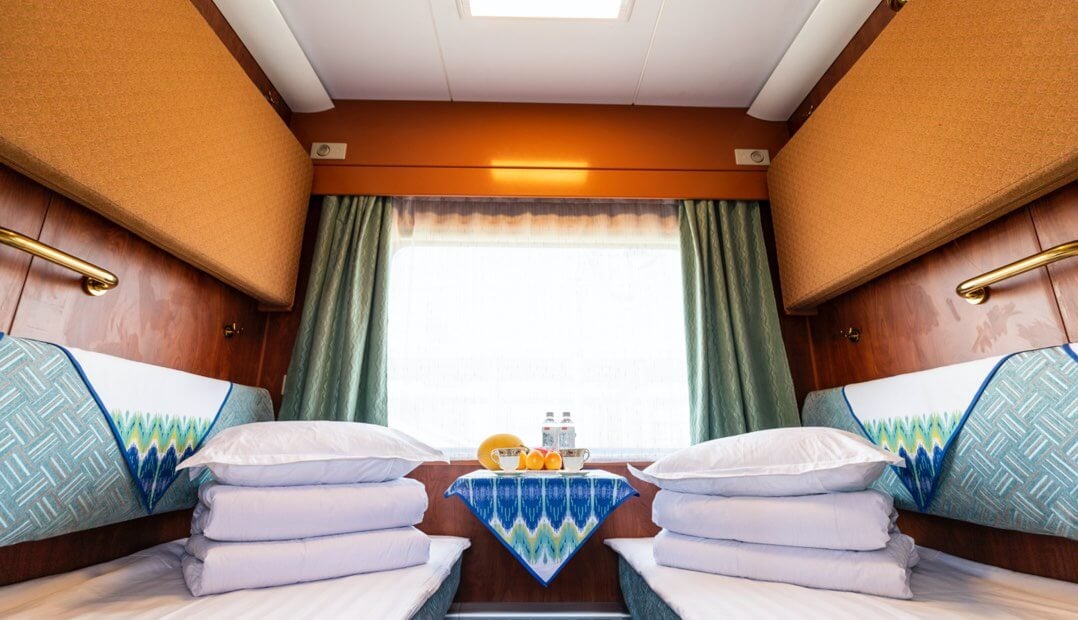 Shangri La Express Heritage Class photo bedroom